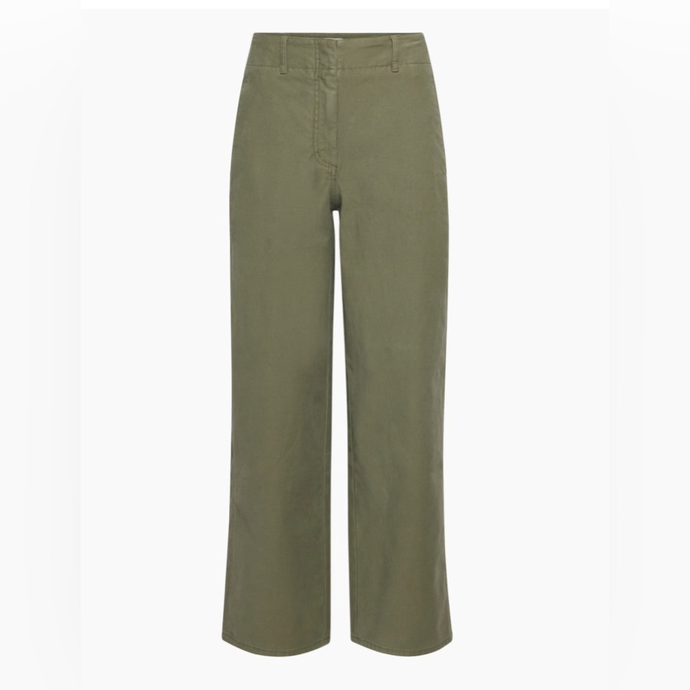 NWT - Aritzia Ascendant Pants - size 6